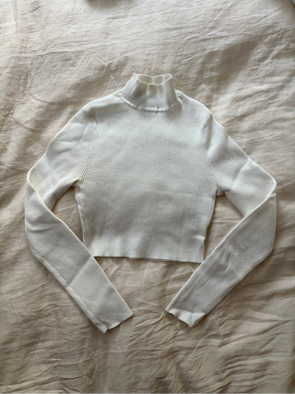 H&M Ribbed Cropped Mock Neck Sweater - Off-White